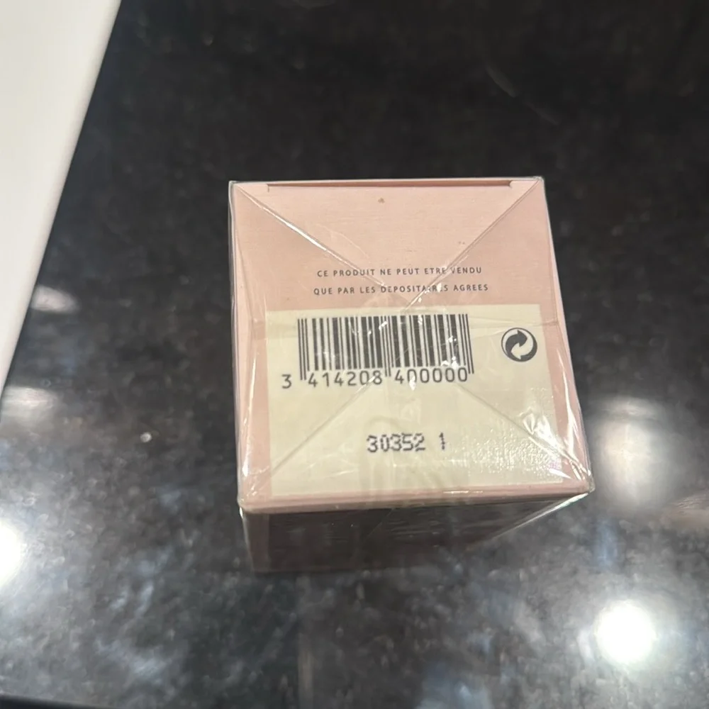 NIB Vivienne Westwood  Boudoir Eau de Parfum 
1.0 oz  natural spray - Picture 3 of 6